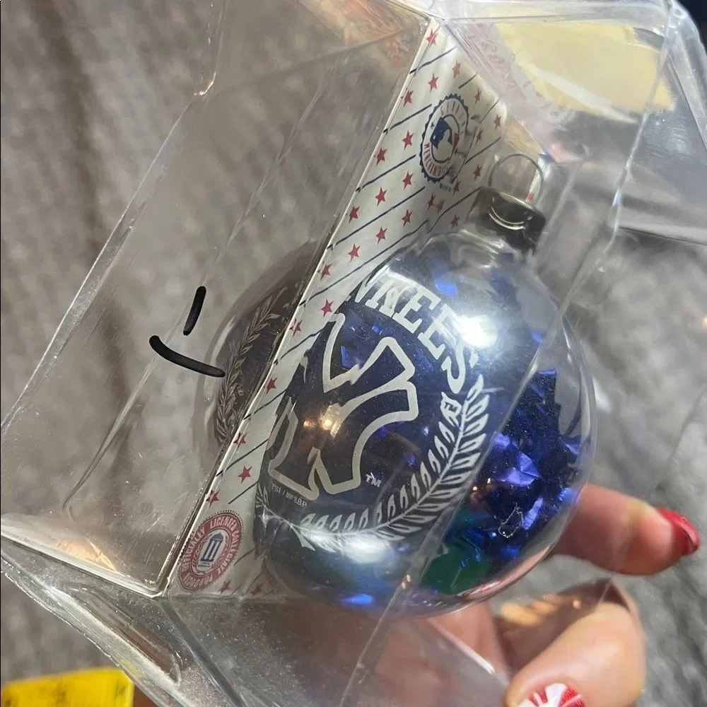 Blue Yankees Ornament new